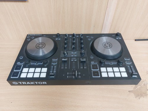 Traktor kontrol mk3 - s2,