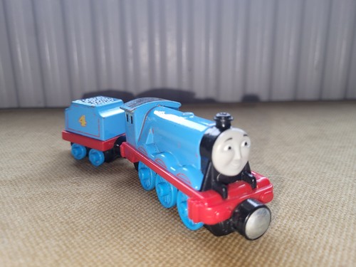 Thomas the tank - thomas,