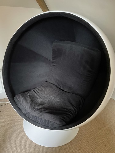 Egg pod chair swivel - pod,