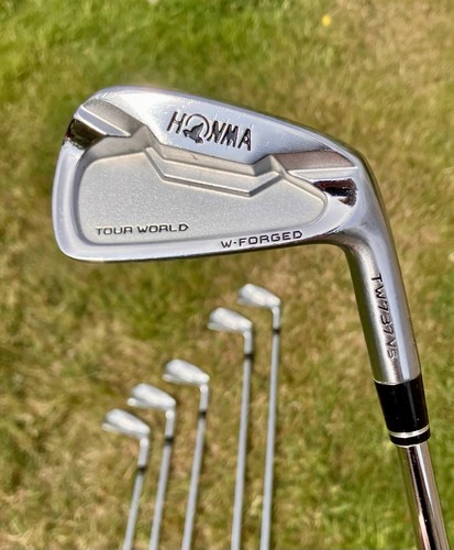 Honma tour world tw737 - tour, vs