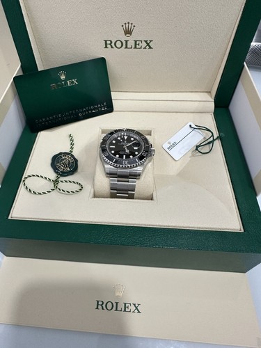 Rolex sea dweller 126600 - sea-dweller,