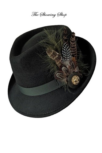 Dark green wool feather - green,
