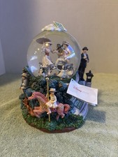 Disney Mary Poppins Snowglobe “Let’s Go Fly A Kite.” As-Is  PLEASE READ!