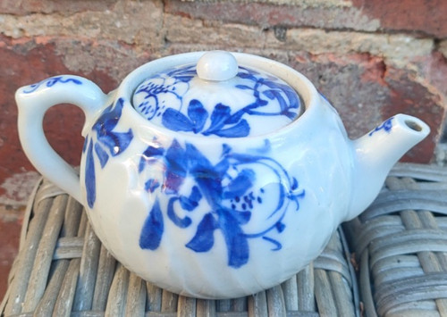Japanese blue white small - blue,