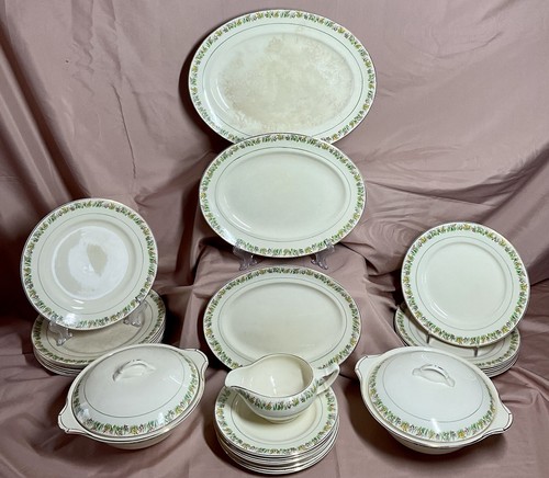 Vintage 1940s palissy - vintage,