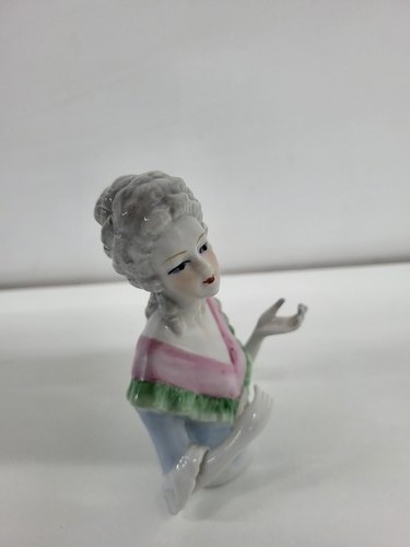 Half doll marchioness - half,
