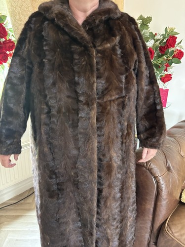 Long brown vinted mink coat - brown,
