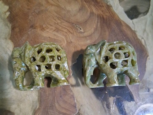Soapstone elephants with baby - elephants,