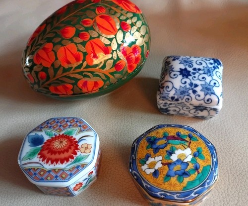 Vintage pill trinket boxes set - vintage,