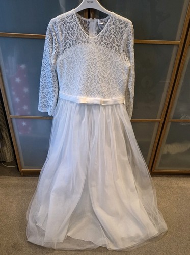 White laced holy - white,