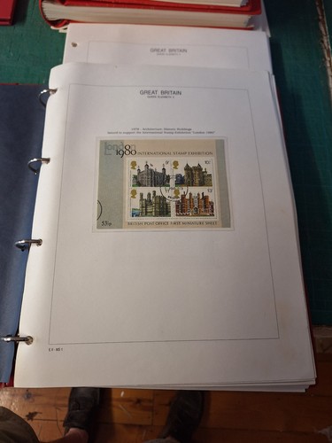 608 used miniature sheets - gb,