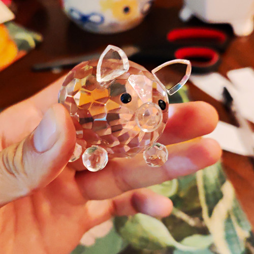 Faceted clear crystal pig - faceted,