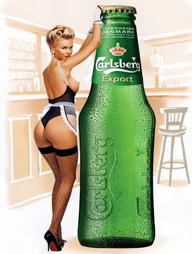 Carlsberg pin girl vintage - carlsberg,