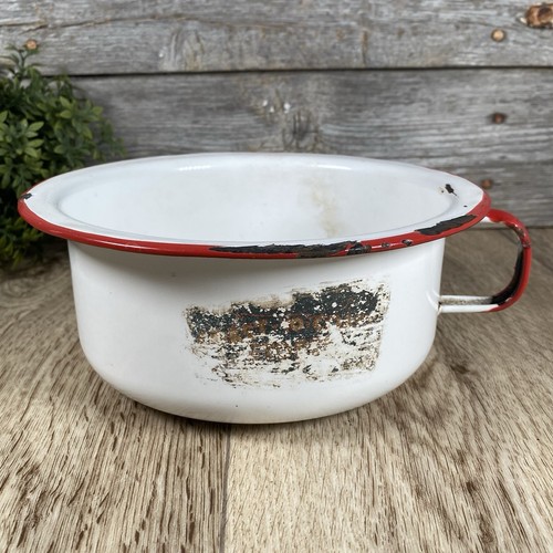Vintage white enamel - white, chamber