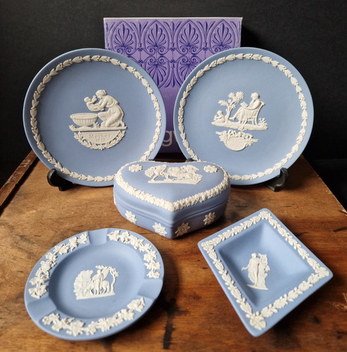 Vintage wedgwood jasperware - vintage,