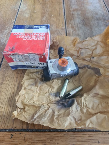 Wheel cylinder rear unipart - wheel,