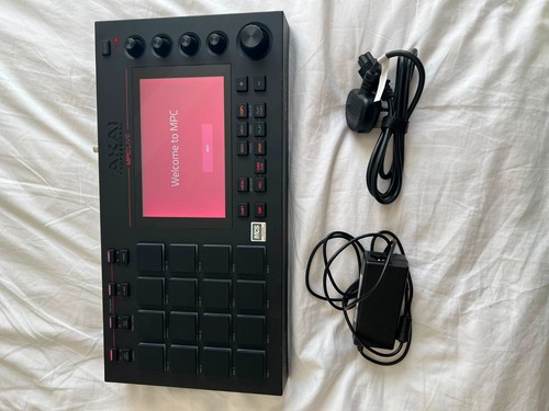Akai professional mpc live mk1 - akai,