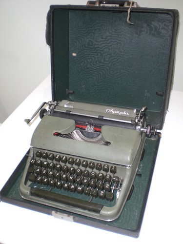 Vintage olympia sm2 typewriter - vintage,