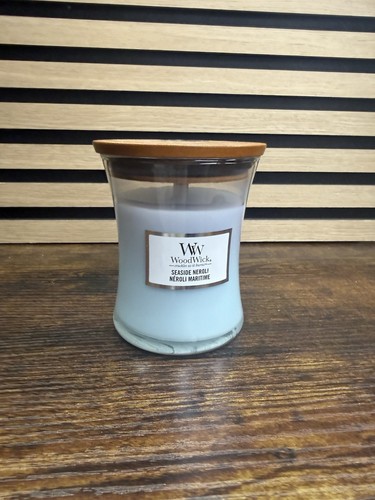 Woodwick scented candle - woodwick,