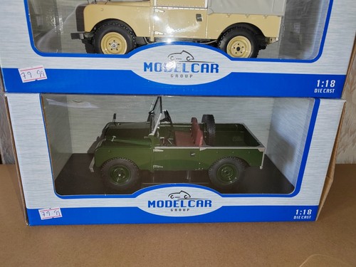 Boxed model - 1/18,