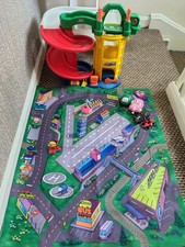 Fisher Price Little People -