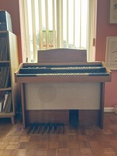 Vintage Hammond Organ With