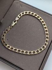 9ct Gold curb link Bracelet 8 Inches