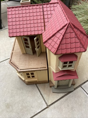 Sylvanian families doll - doll, house
