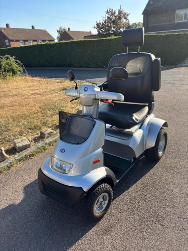 Used mobility scooter tga - used,