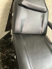tattoo chair Used But Very Clean And Good Condition Very And Big