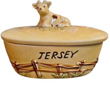 Jersey Cow Butter Dish with Cover Vintage NJ Stamp. Pretty Vintage Butter Dish..