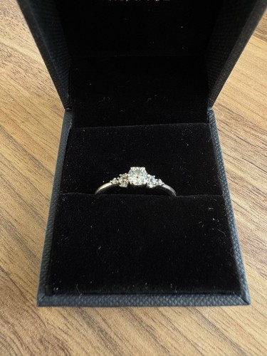 9ct white gold 33ct diamond - white,