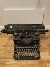 Vintage 1930s 40s Olivetti M40