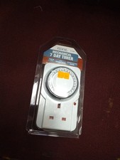 ELPINE Mechanical 7 Day Timer Plug In Type Electric Timer White New Boxed