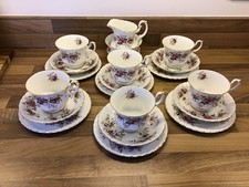 ROYAL ALBERT  CHINA  LAVENDER