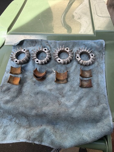 Honda cb550 exhaust clamps - f,