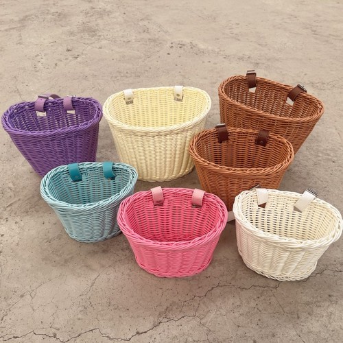 Rattan bicycle front - front, basket