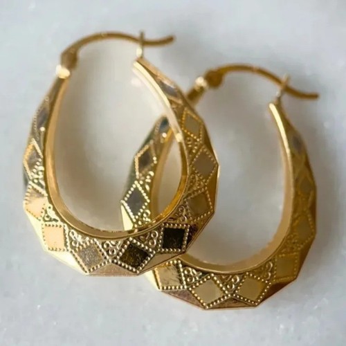 Solid 9ct gold victorian oval - gold,