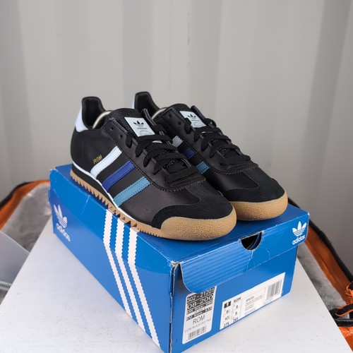 Rare adidas originals - *rare*, 9