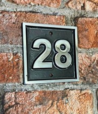 Modern House Number Signs in Cast Aluminium. Contemporary Signs