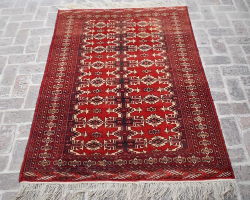 8 handmade afghan - 4'7,