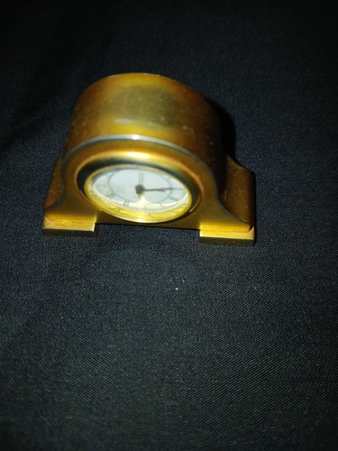 Quartz miniature brass mantle - miniature,