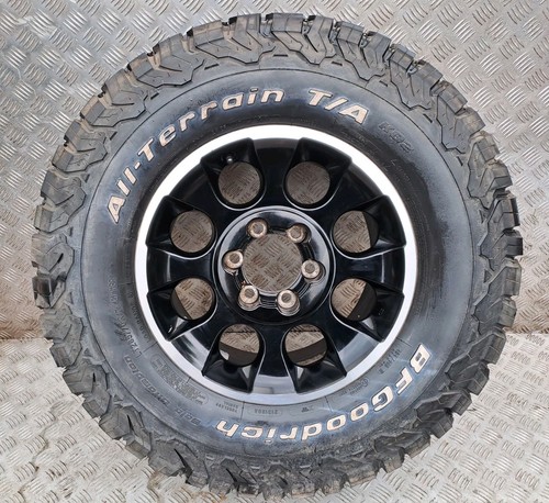 Toyota hilux genuine alloy - genuine,