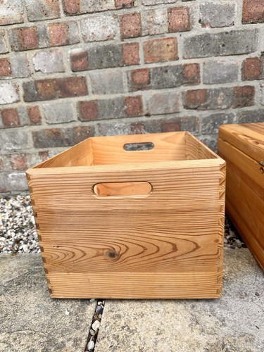 Kesper wooden box box