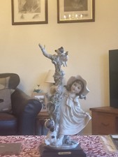 G.Armani Capodimonte Figurine