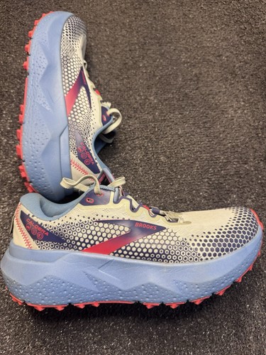 Brooks caldera women - caldera, 6