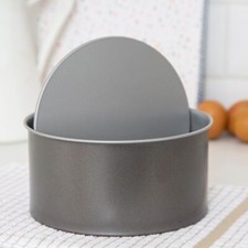 Wham Baker & Salt Deep Cake