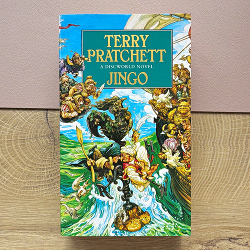 Terry pratchett jingo - pratchett,