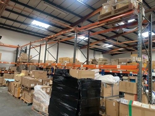 Pallet racking heavy - pallet,