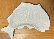 Vintage White Curved Fish